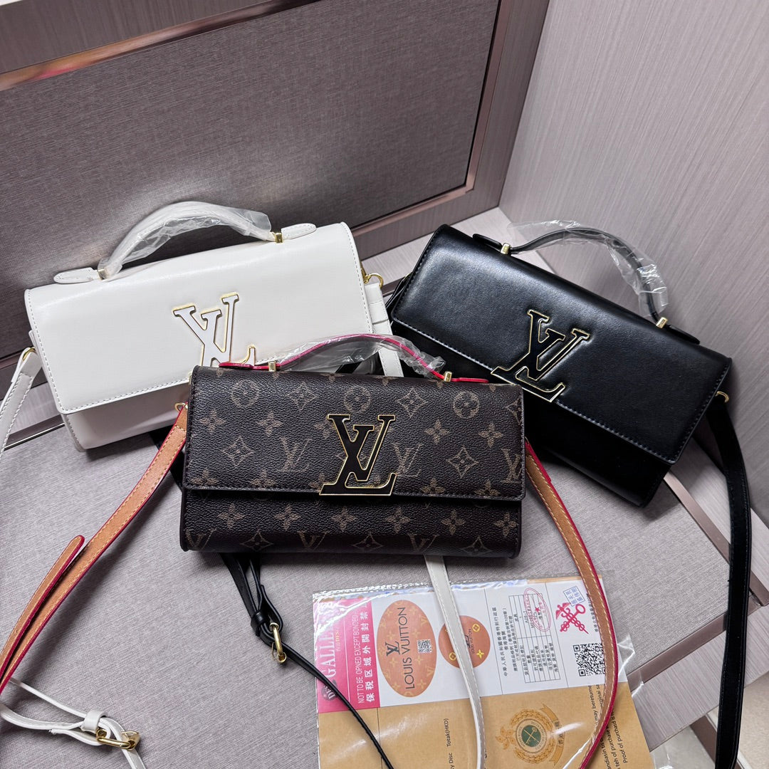 Luxe Texture Leather Handbag 019