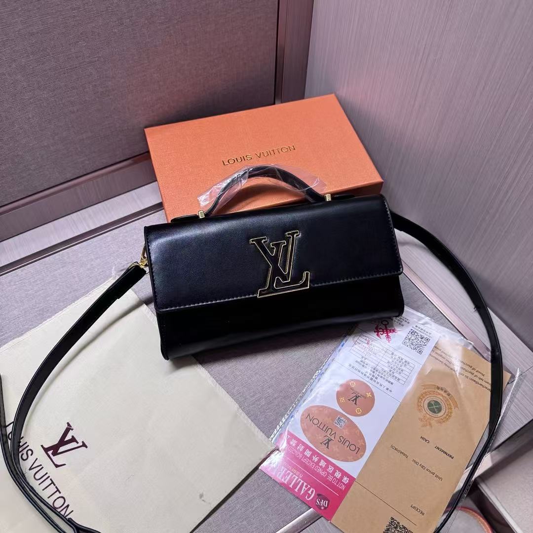 Luxe Texture Leather Handbag 019