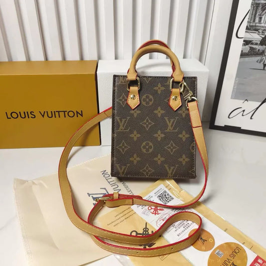 Sac à main en cuir de texture luxueuse 009